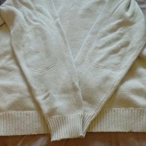 CHAPS Spring Sweater - Picture 2 of 2